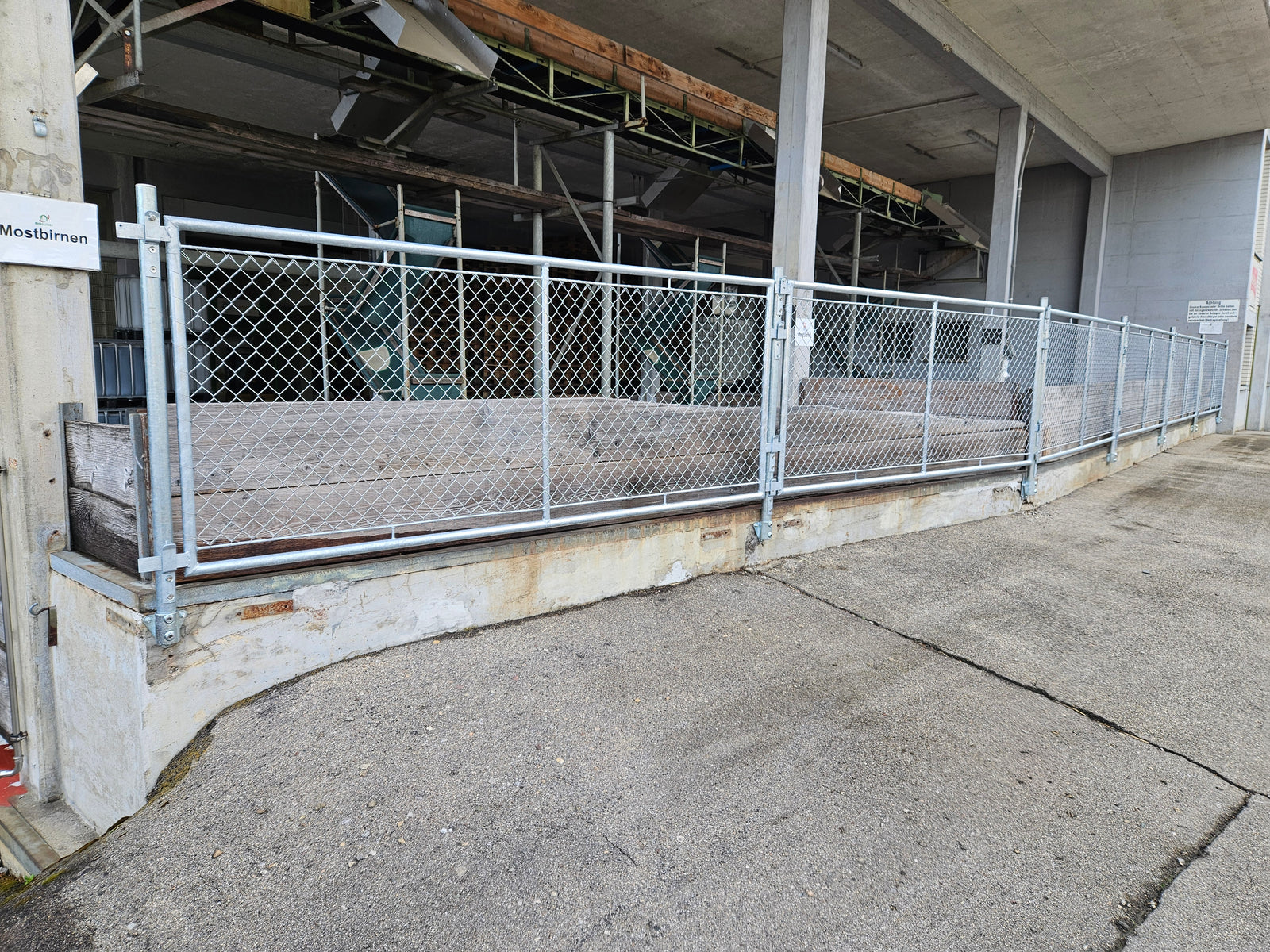 Eigene Herstellung - Aushebetor